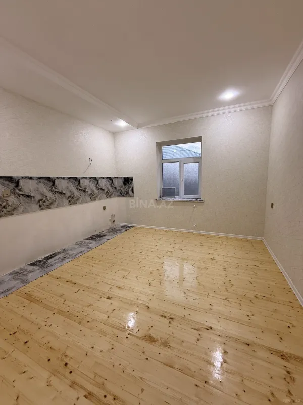 Satılır 4 otaqlı həyət evi 140 m²