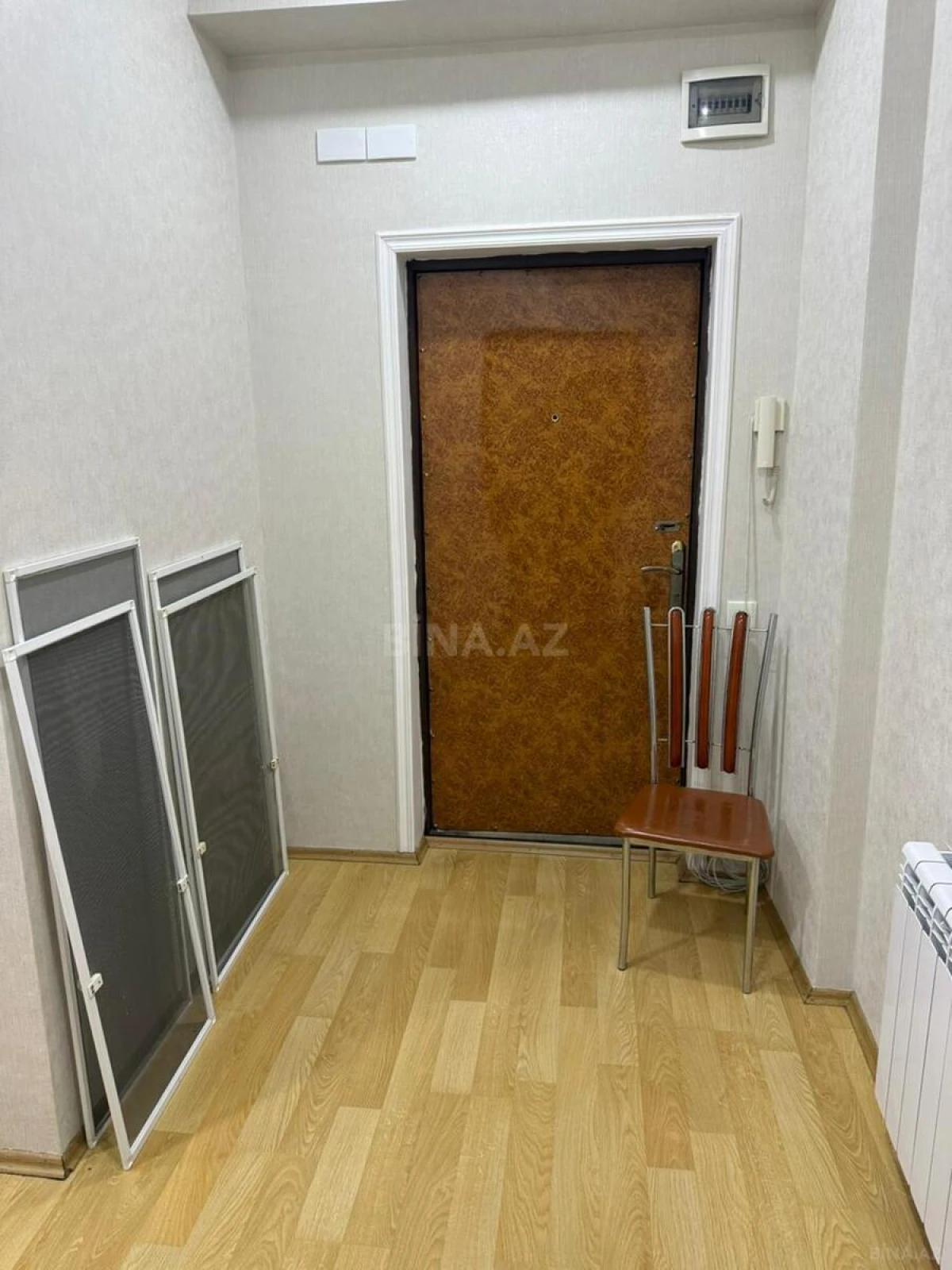 Kirayə verilir 2 otaqlı mənzil 75 m²