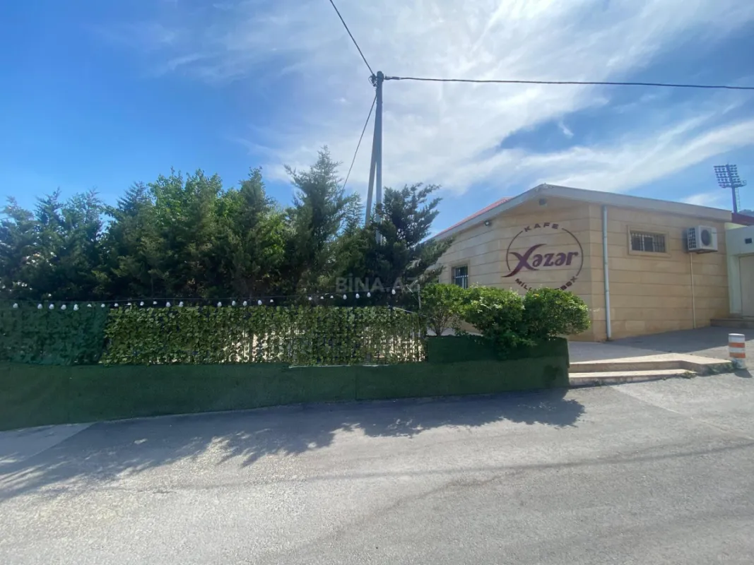 Satılır obyekt 260 m²