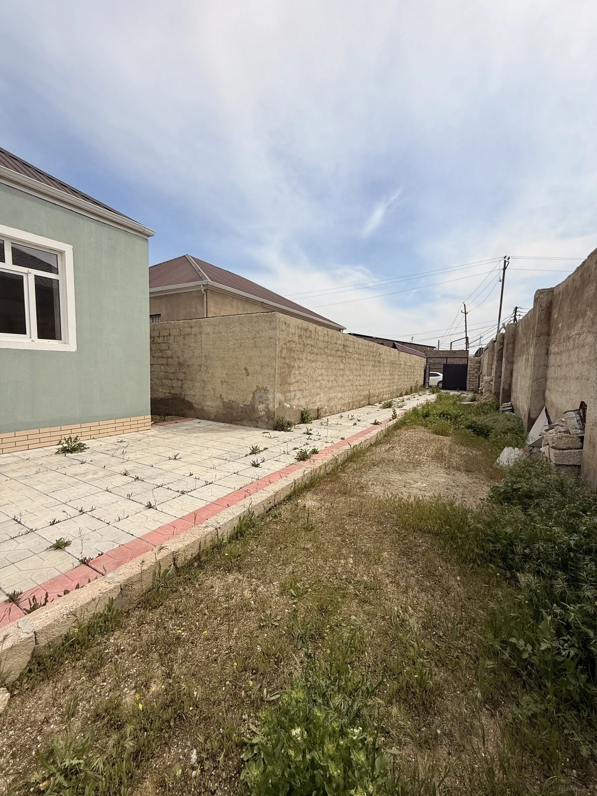 Satılır 4 otaqlı həyət evi 120 m²