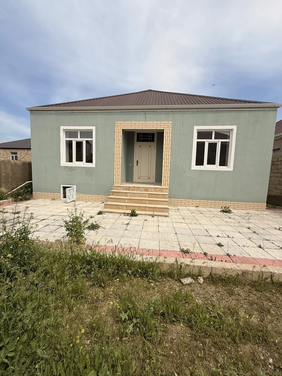 Satılır 4 otaqlı həyət evi 120 m²