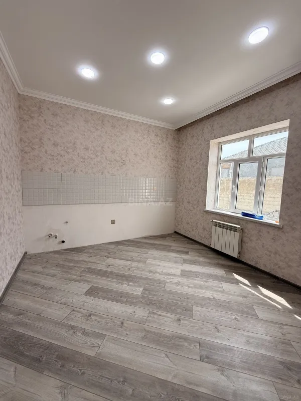Satılır 4 otaqlı həyət evi 120 m²