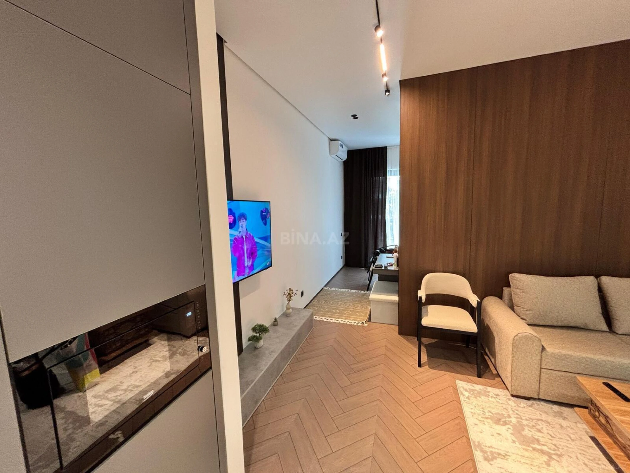 Kirayə verilir 2 otaqlı mənzil 57 m²