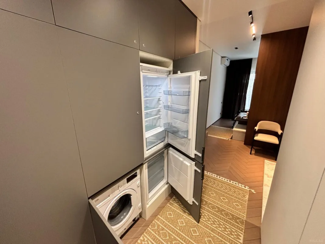 Kirayə verilir 2 otaqlı mənzil 57 m²