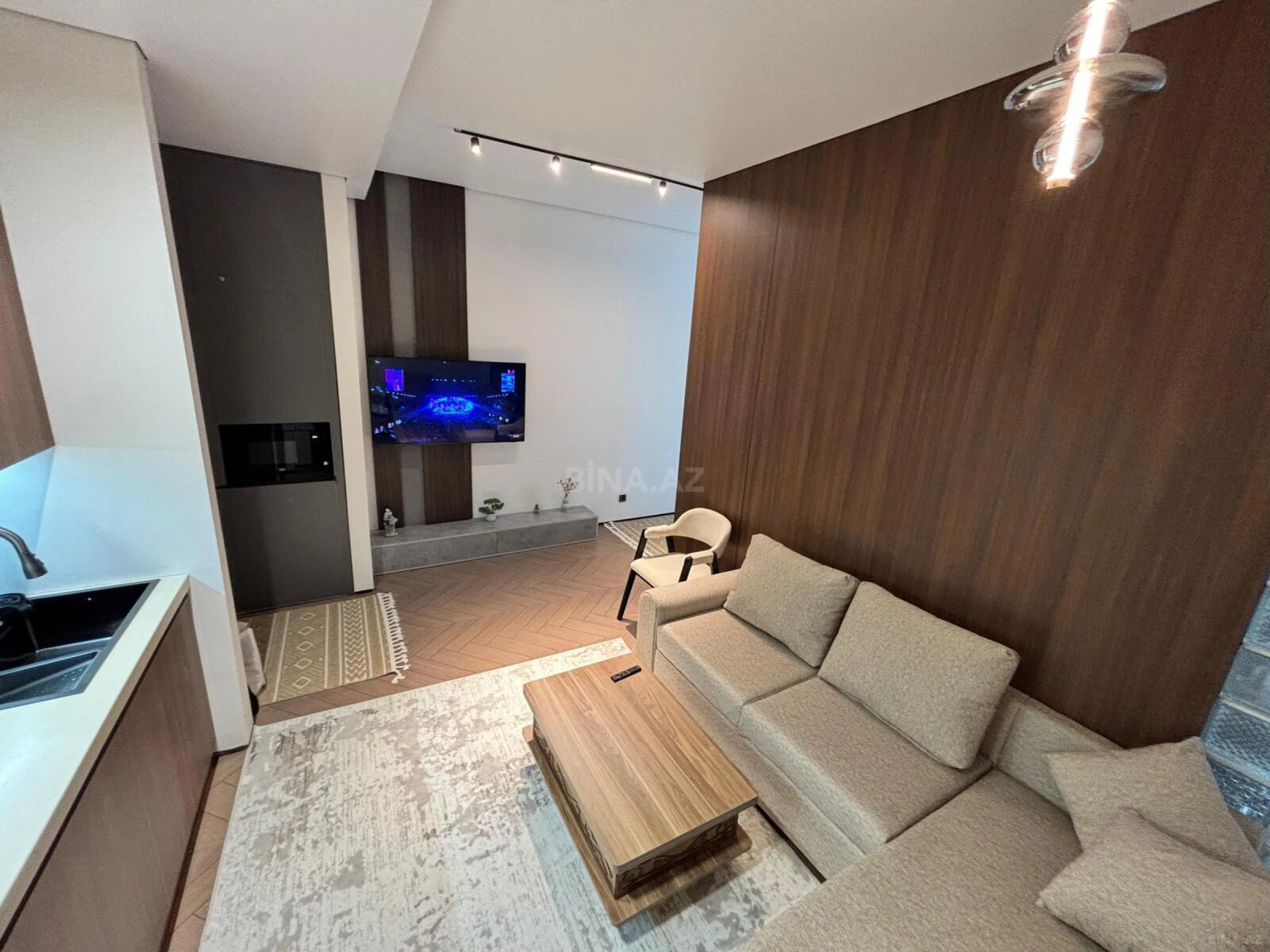 Kirayə verilir 2 otaqlı mənzil 57 m²