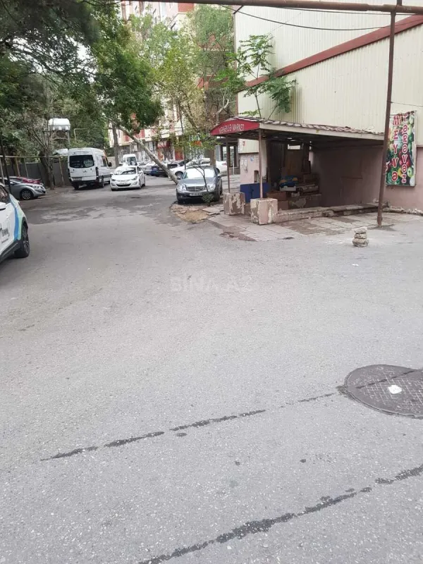 Satılır obyekt 30 m²