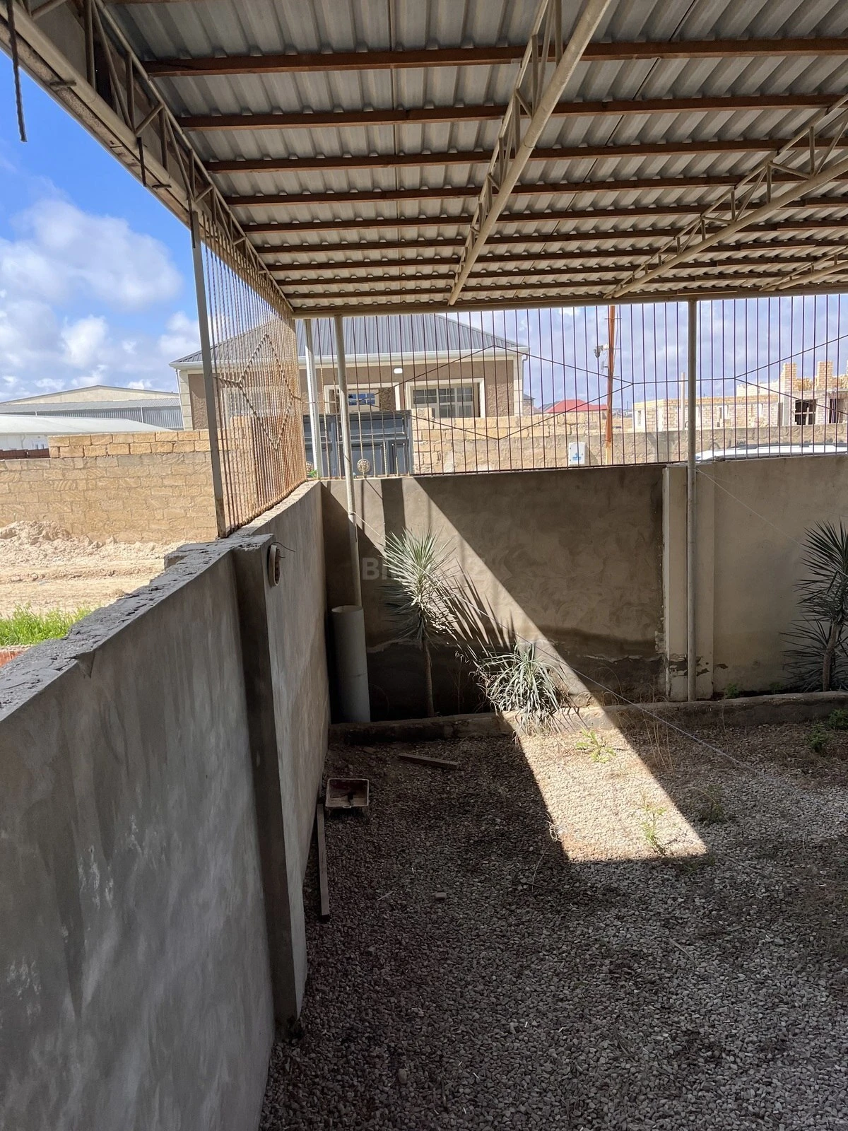 Satılır 3 otaqlı mənzil 75 m²