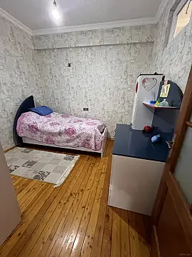 Satılır 3 otaqlı mənzil 75 m²