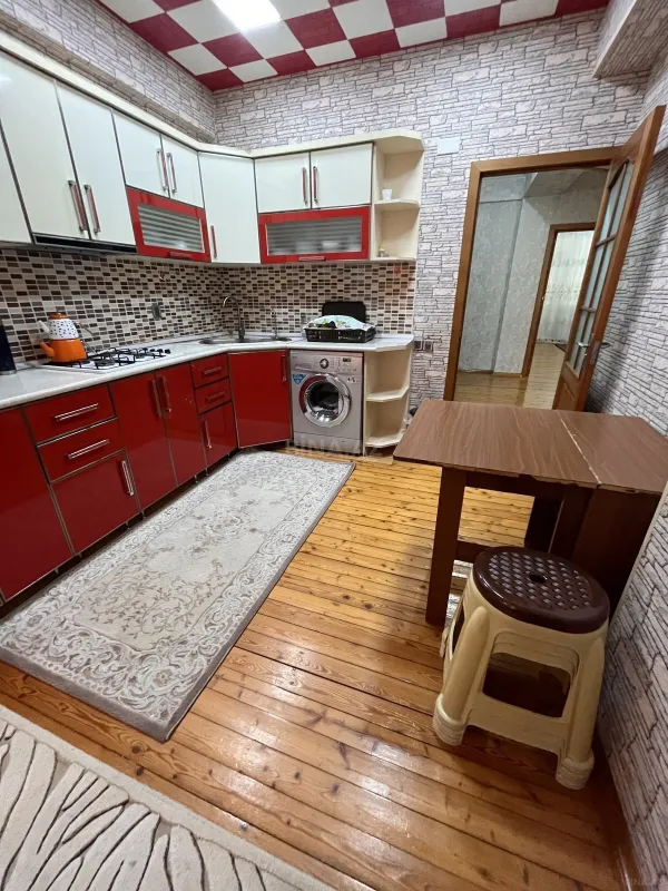 Satılır 3 otaqlı mənzil 75 m²