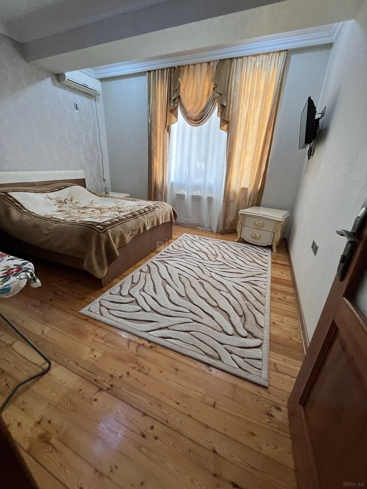 Satılır 3 otaqlı mənzil 75 m²