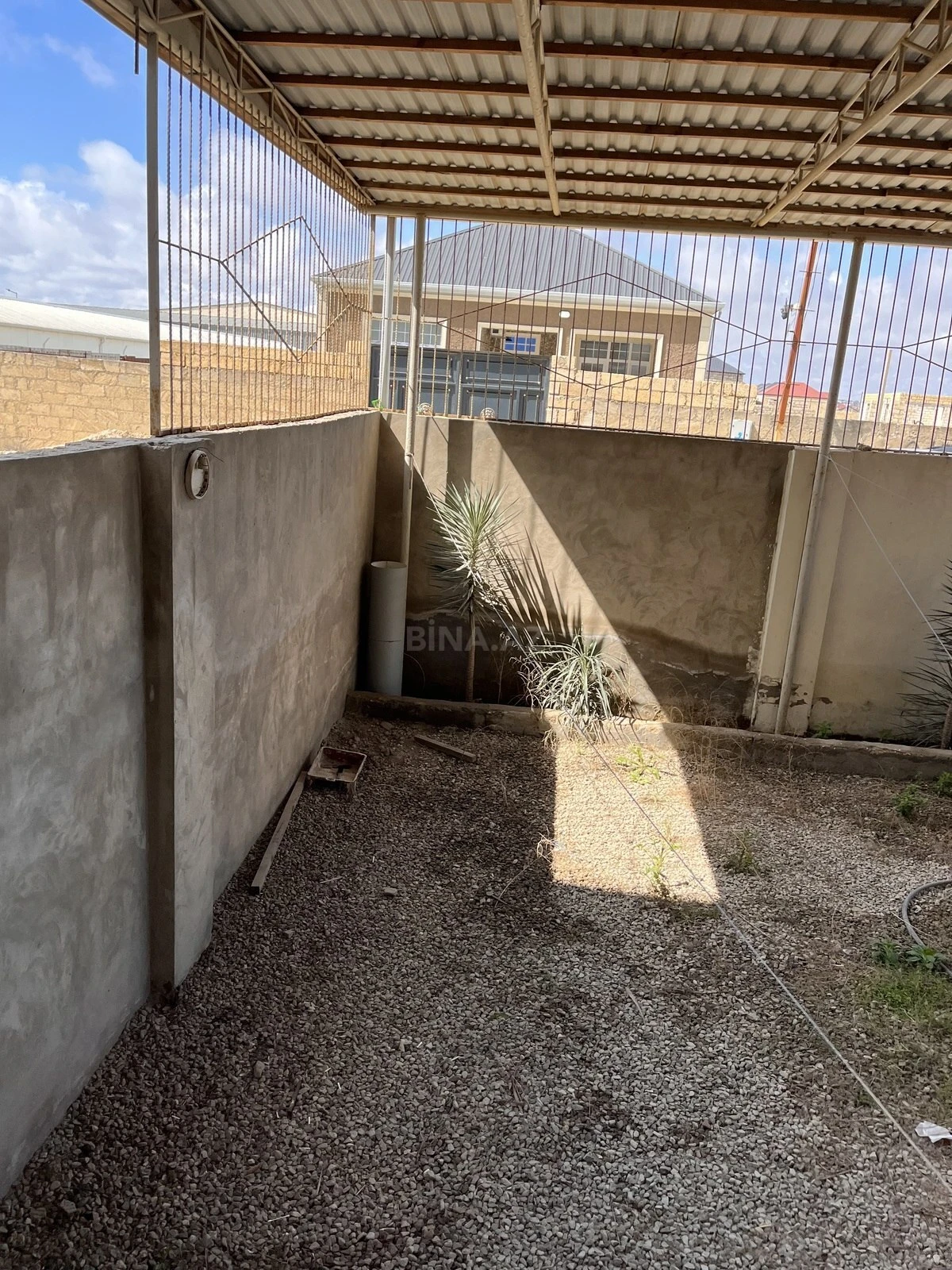 Satılır 3 otaqlı mənzil 75 m²