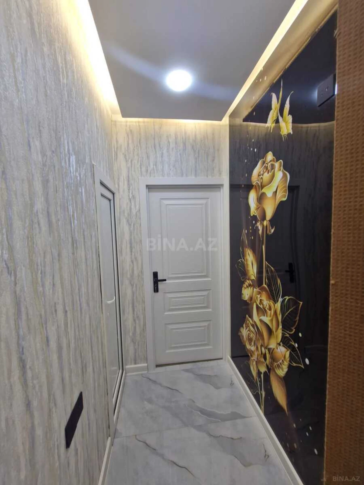 Satılır 2 otaqlı mənzil 55 m²