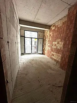 Satılır 2 otaqlı mənzil 53 m²