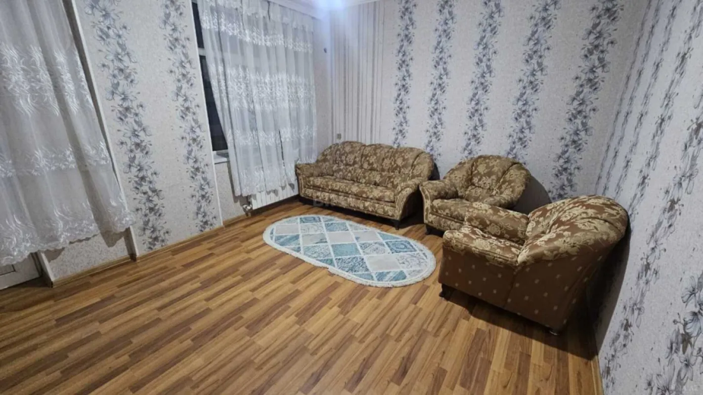 Kirayə verilir 2 otaqlı mənzil 52 m²