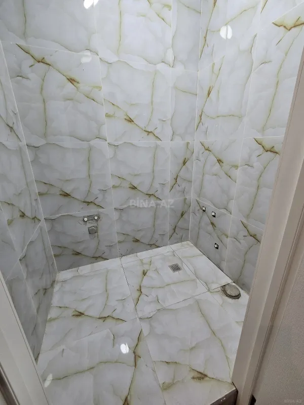 Satılır 2 otaqlı mənzil 85 m²