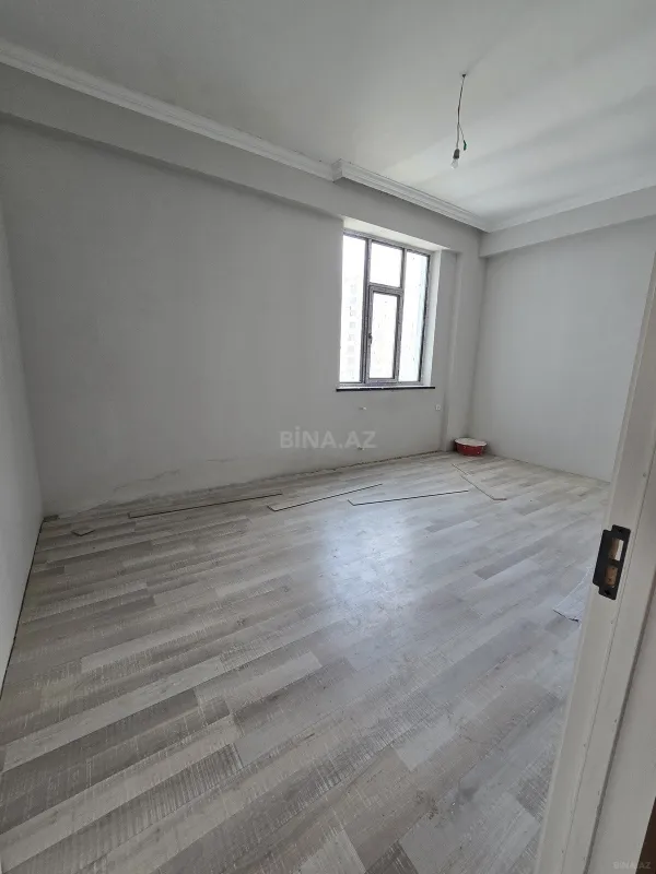 Satılır 2 otaqlı mənzil 85 m²