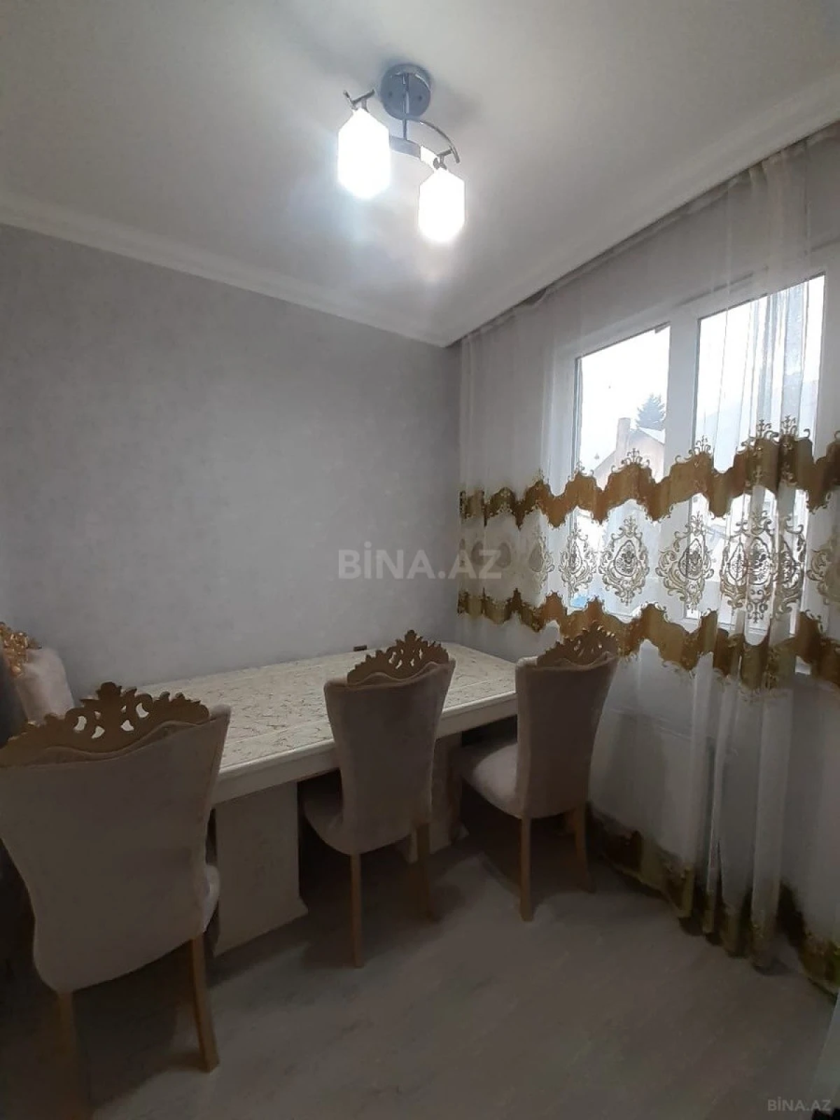 Satılır 2 otaqlı mənzil 55 m²
