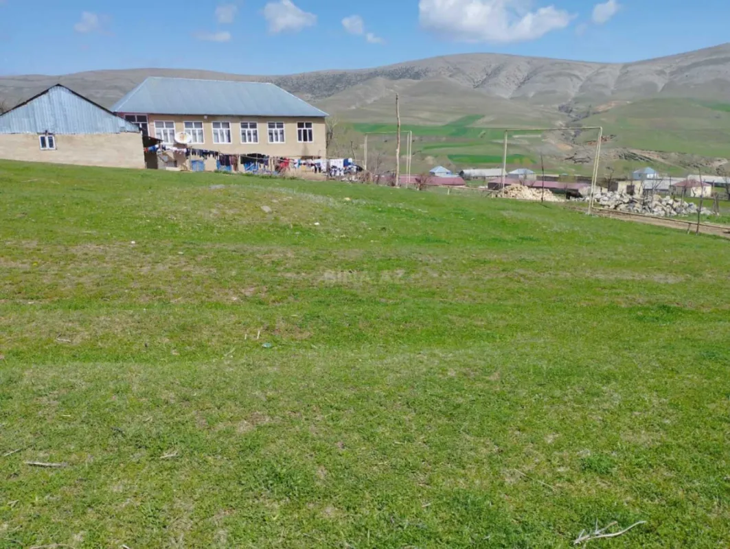 Satılır torpaq sahəsi 15 m²