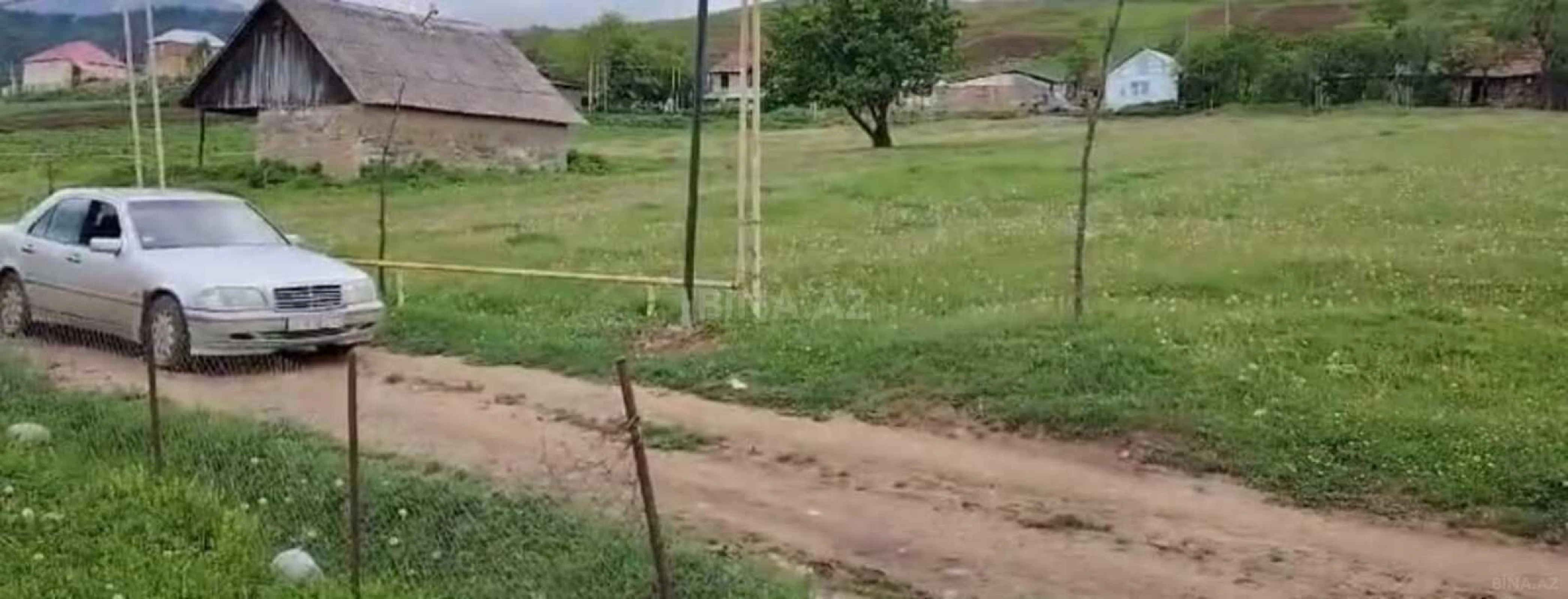 Satılır torpaq sahəsi 15 m²