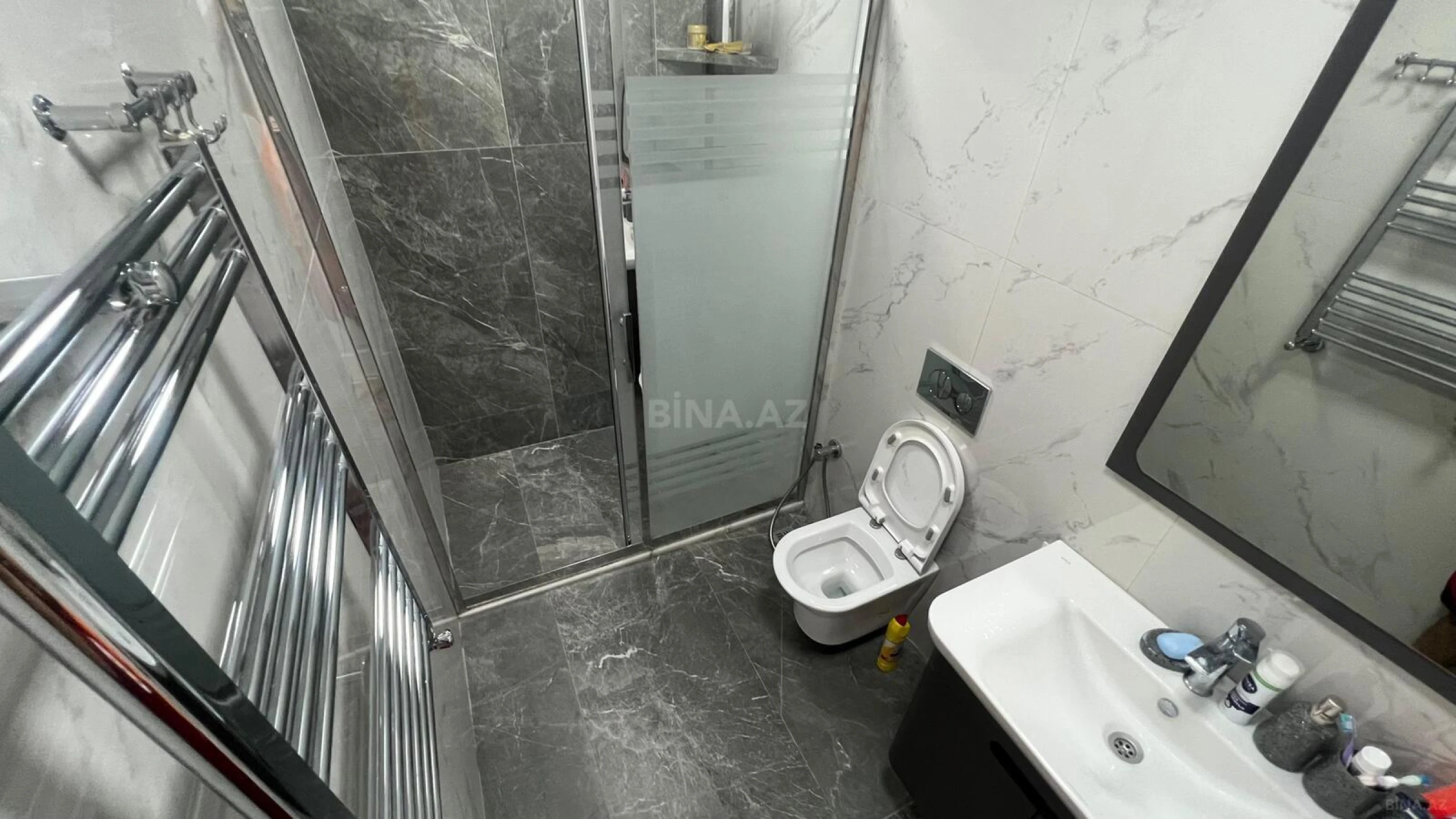 Satılır 3 otaqlı mənzil 95 m²
