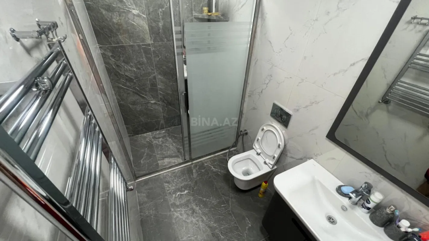 Satılır 3 otaqlı mənzil 95 m²