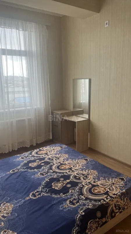 Kirayə verilir 2 otaqlı mənzil 50 m²
