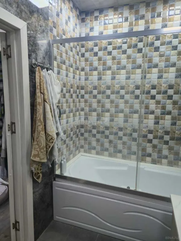 Satılır 2 otaqlı mənzil 66 m²