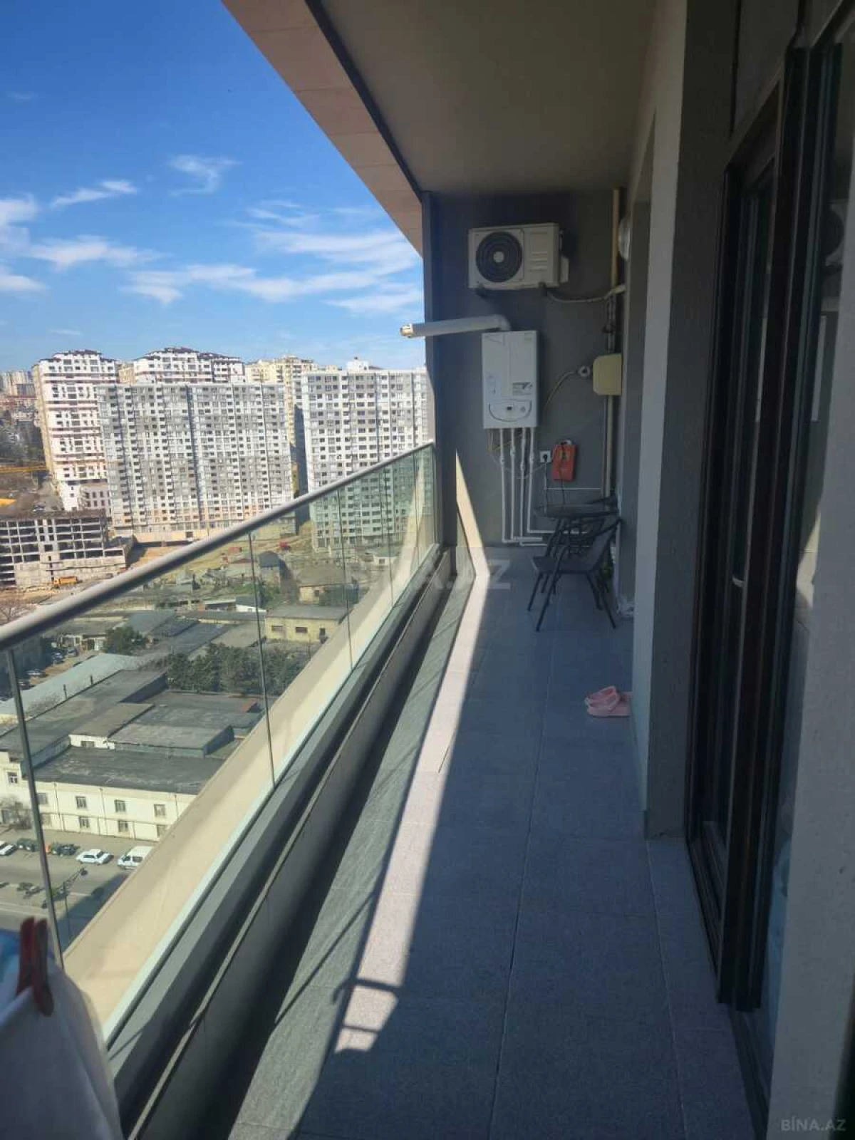 Satılır 2 otaqlı mənzil 66 m²