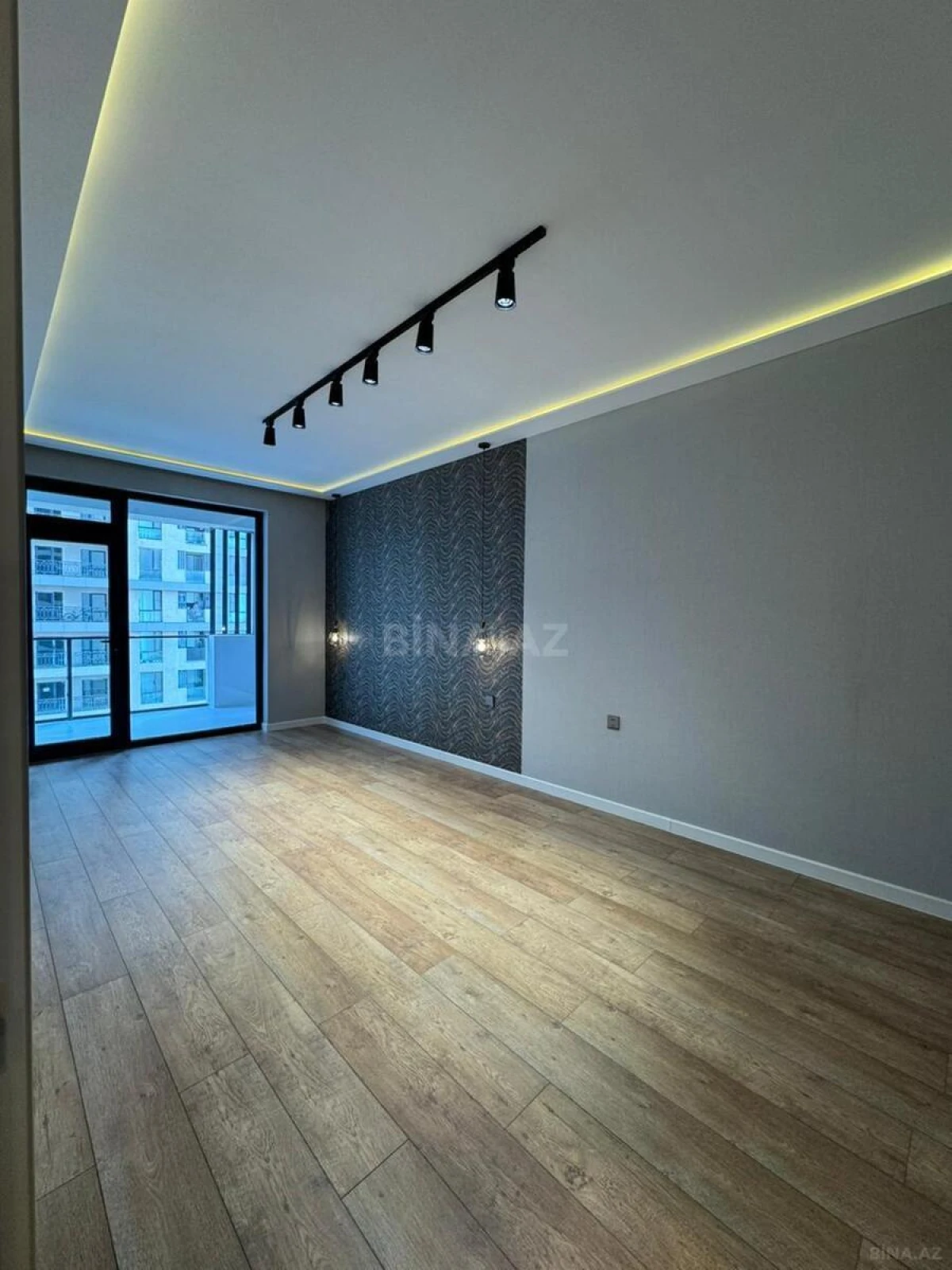 Satılır 3 otaqlı mənzil 100 m²