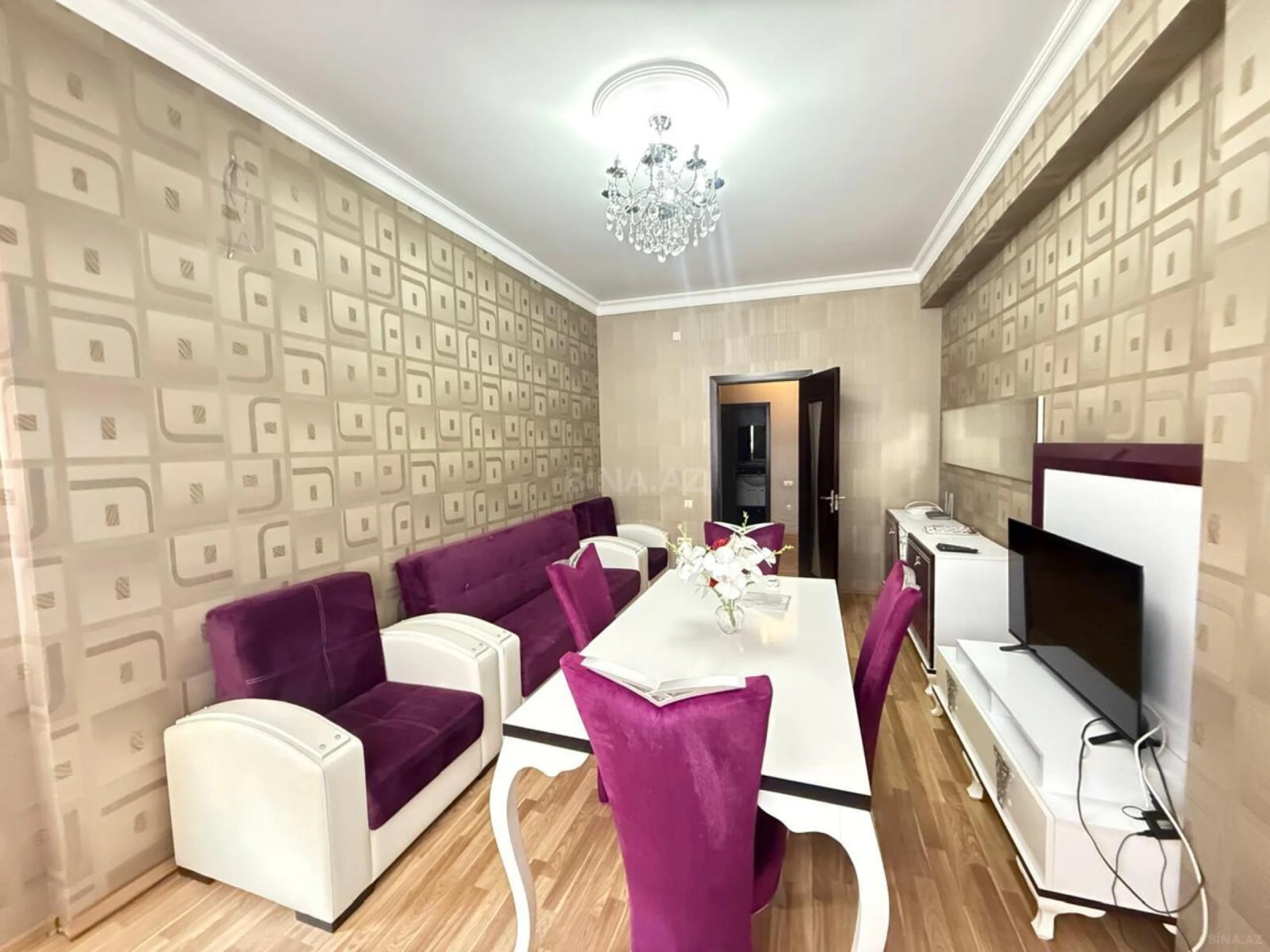 Kirayə verilir 2 otaqlı mənzil 70 m²