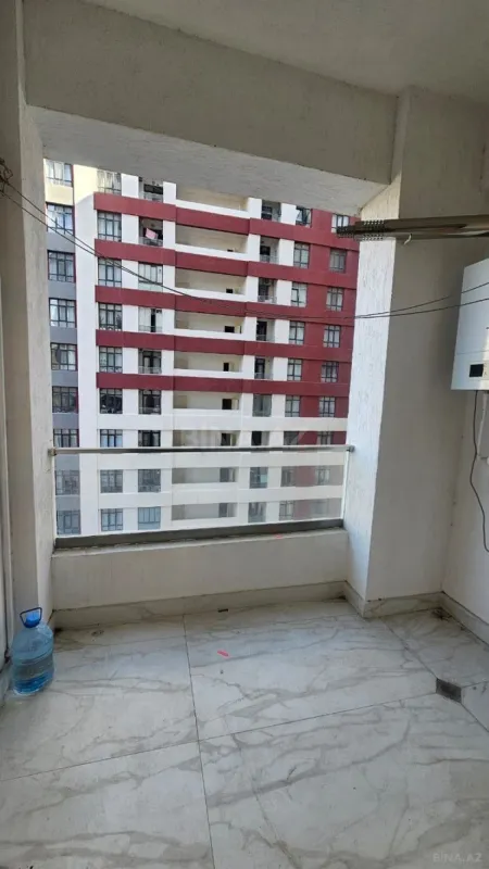 Kirayə verilir 2 otaqlı mənzil 80 m²