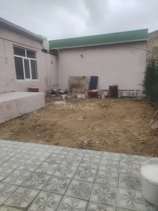 Satılır 3 otaqlı həyət evi 100 m²