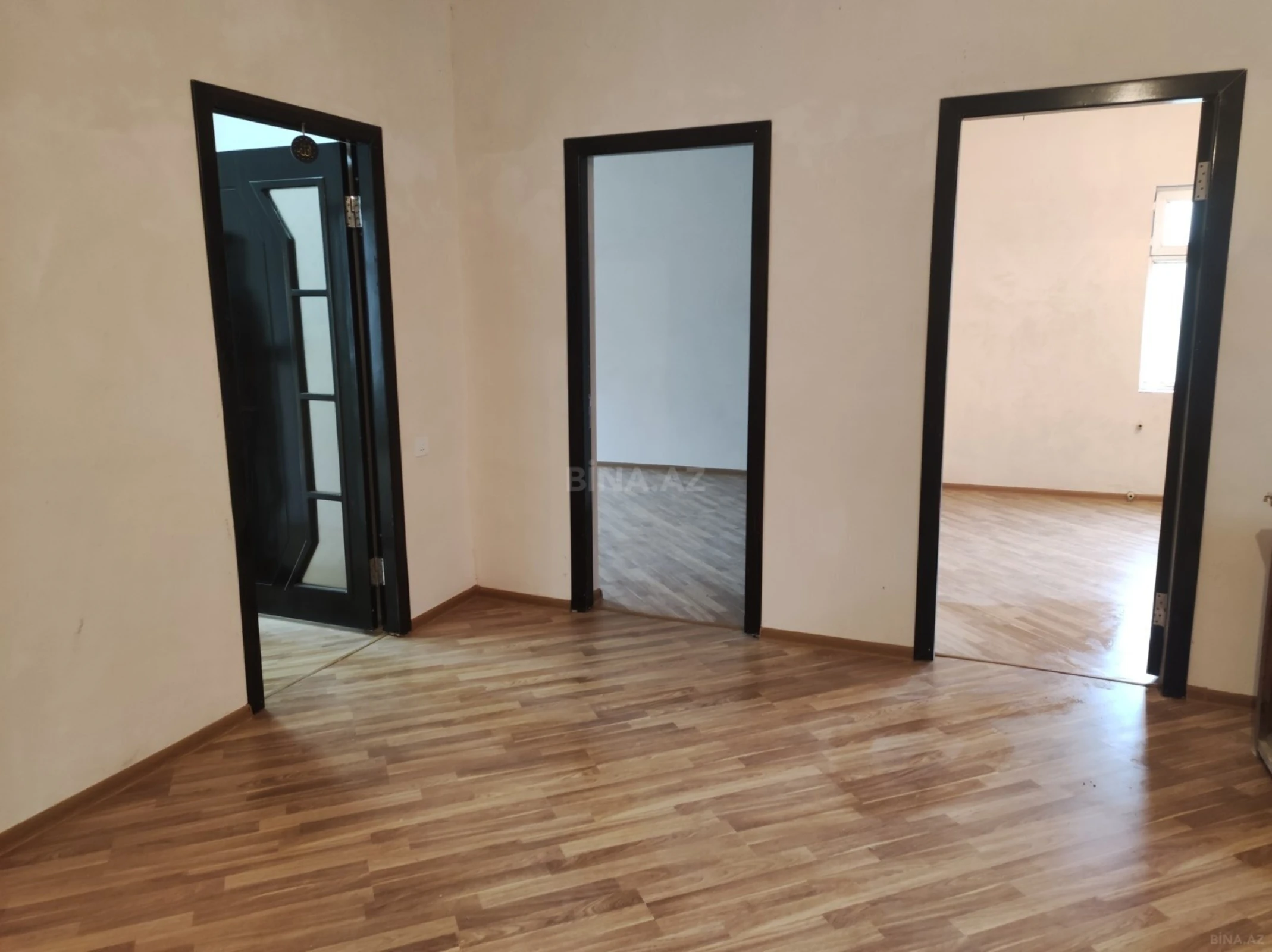 Satılır 3 otaqlı həyət evi 100 m²