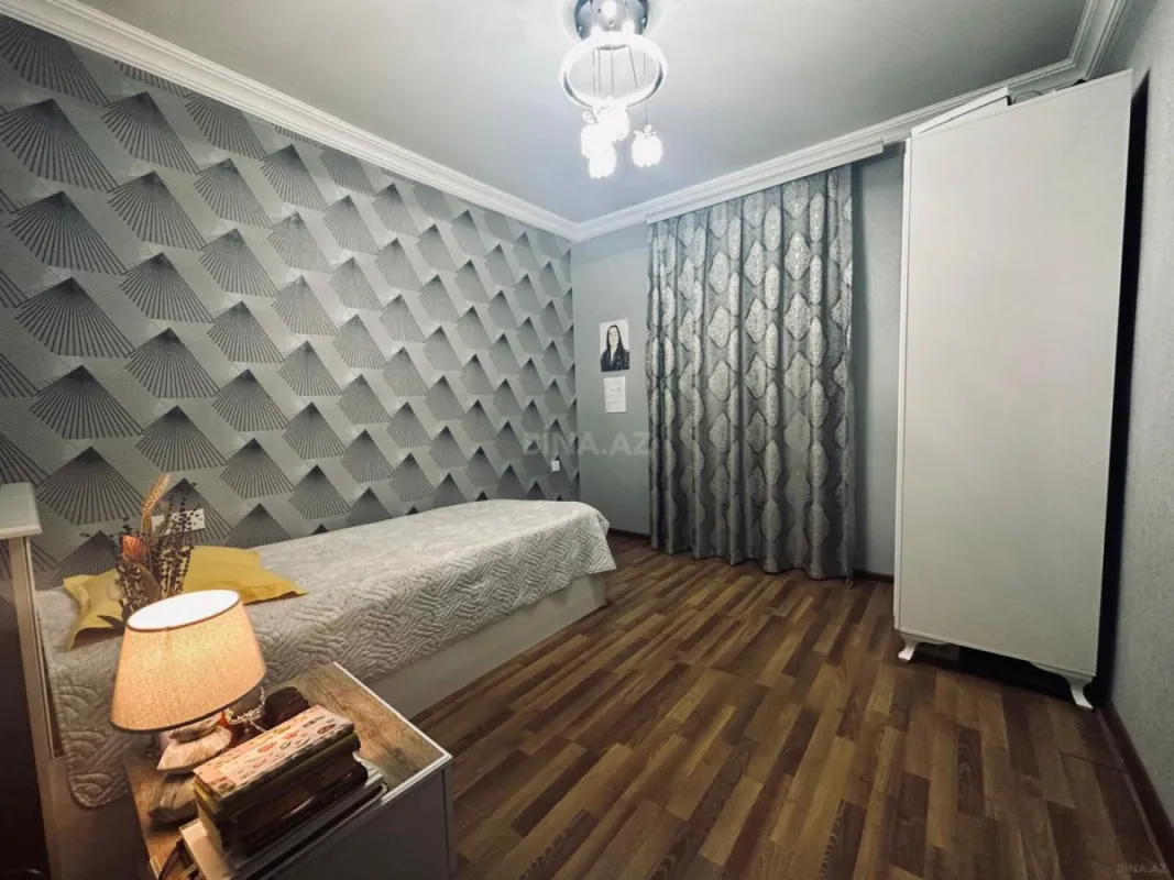 Satılır 4 otaqlı həyət evi 100 m²