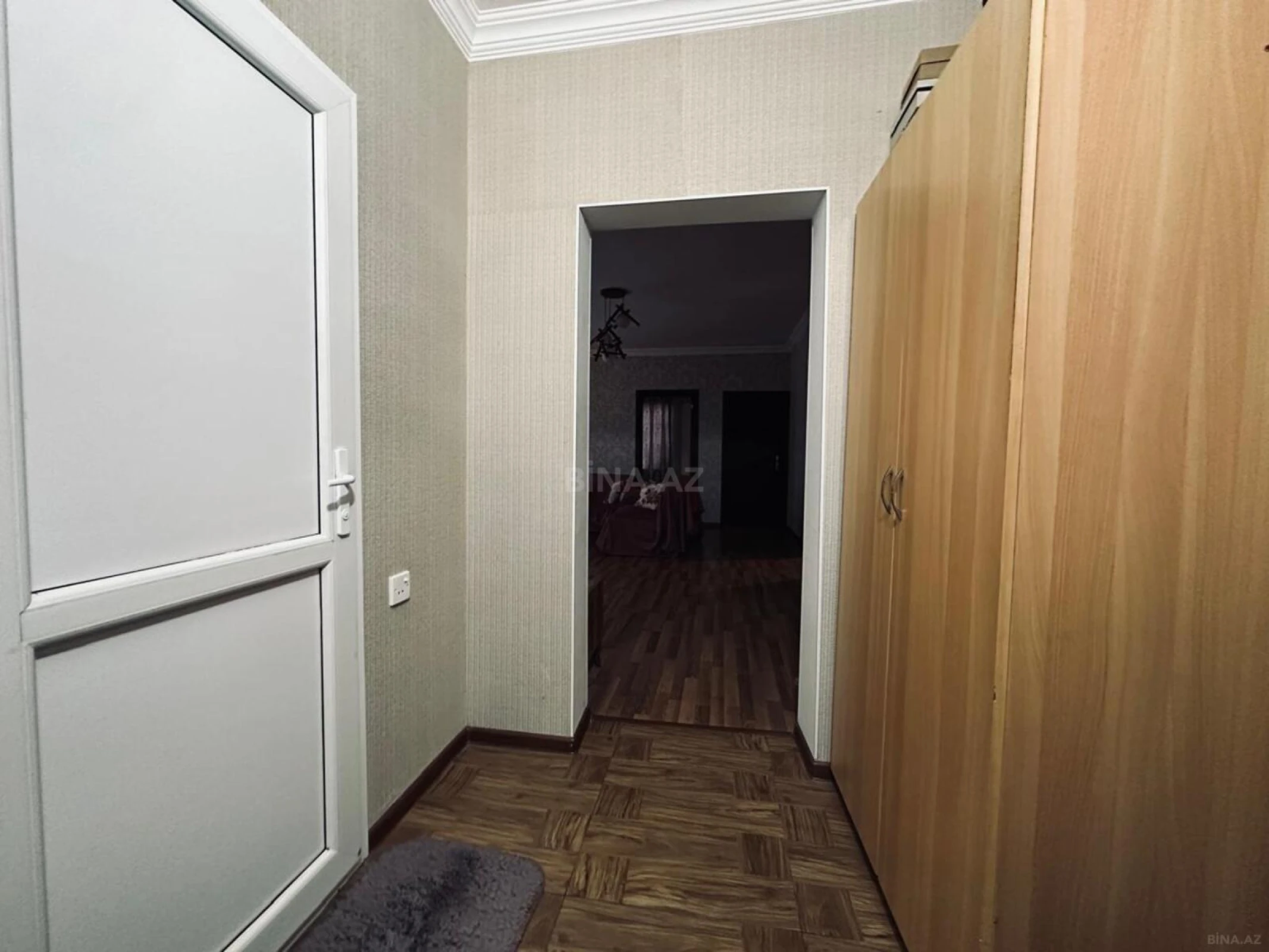 Satılır 4 otaqlı həyət evi 100 m²