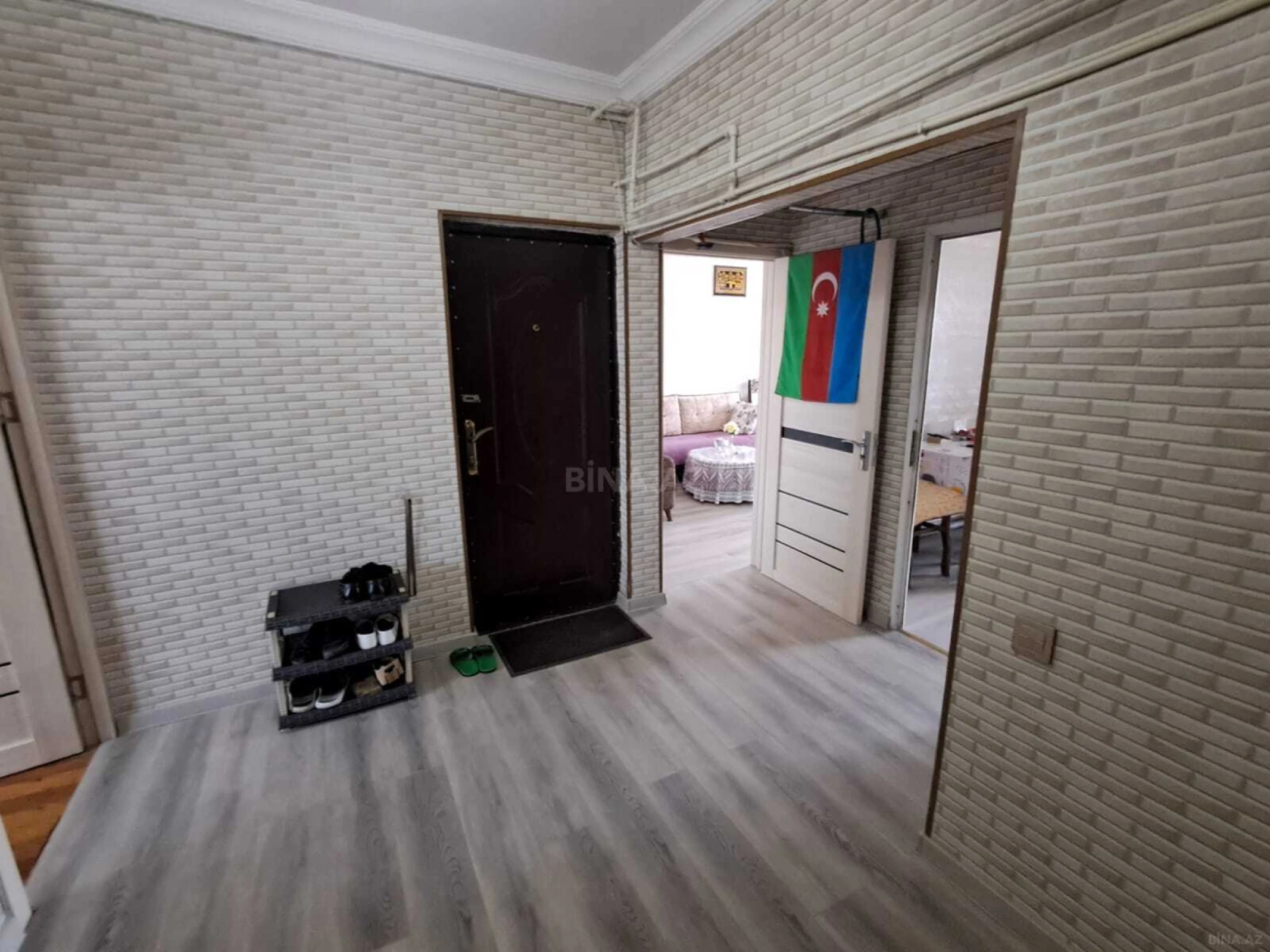 Satılır 4 otaqlı mənzil 80 m²