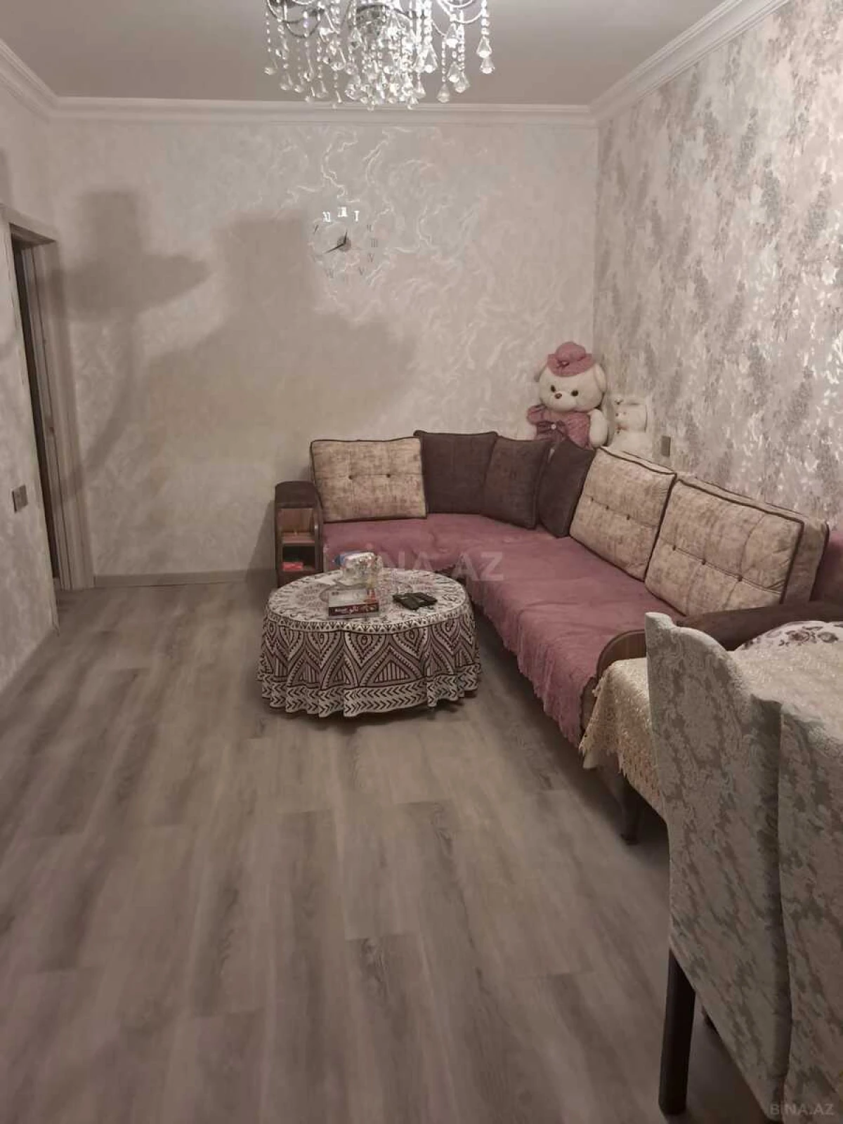 Satılır 4 otaqlı mənzil 80 m²