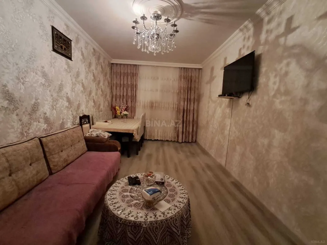 Satılır 4 otaqlı mənzil 80 m²