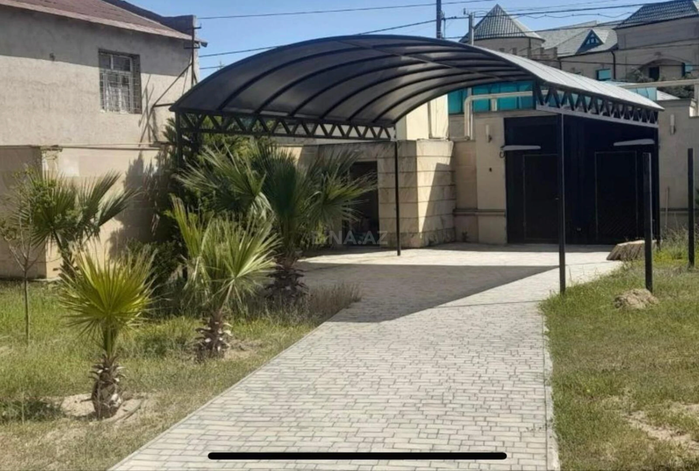 Kirayə verilir 5 otaqlı həyət evi 250 m²