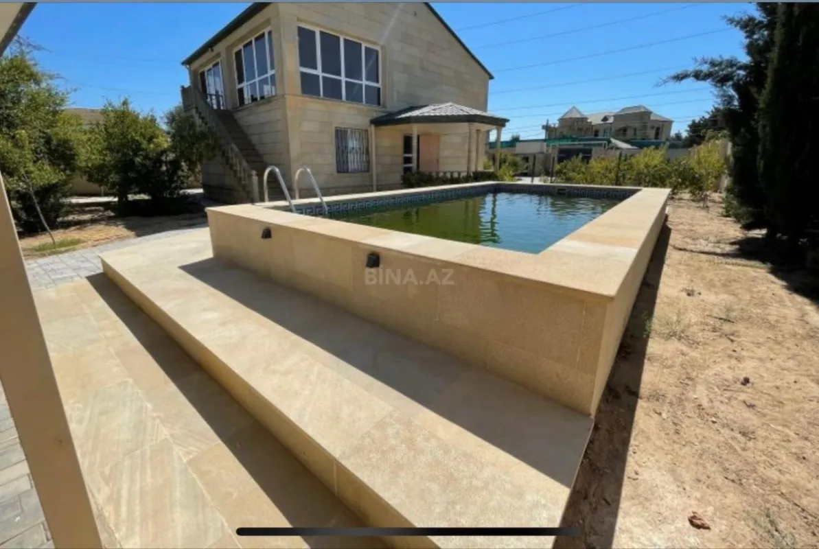 Kirayə verilir 5 otaqlı həyət evi 250 m²