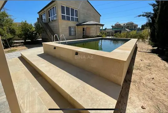 Kirayə verilir 5 otaqlı həyət evi 250 m²