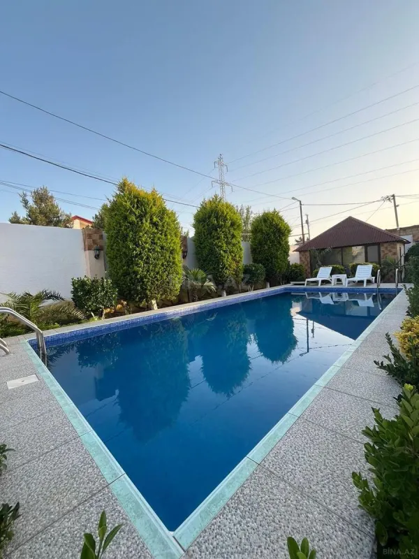 Kirayə verilir 4 otaqlı həyət evi 220 m²