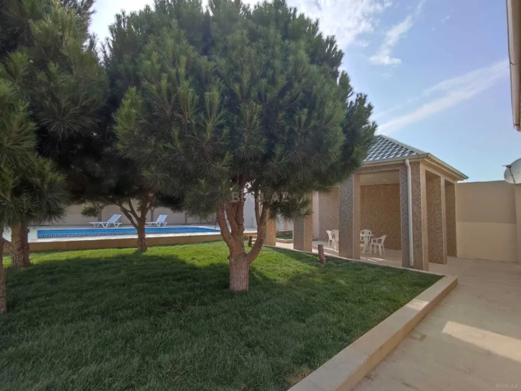 Kirayə verilir 4 otaqlı həyət evi 200 m²