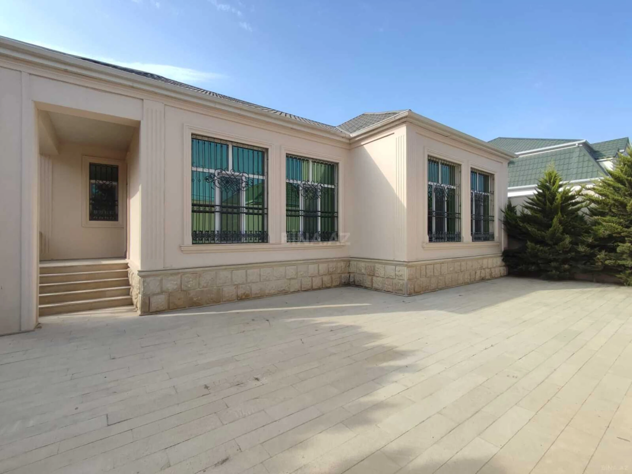 Kirayə verilir 4 otaqlı həyət evi 200 m²