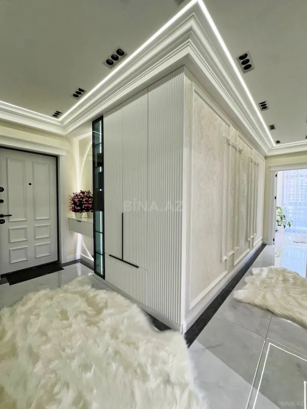 Satılır 3 otaqlı mənzil 100 m²