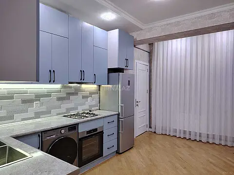 Kirayə verilir 3 otaqlı mənzil 110 m²