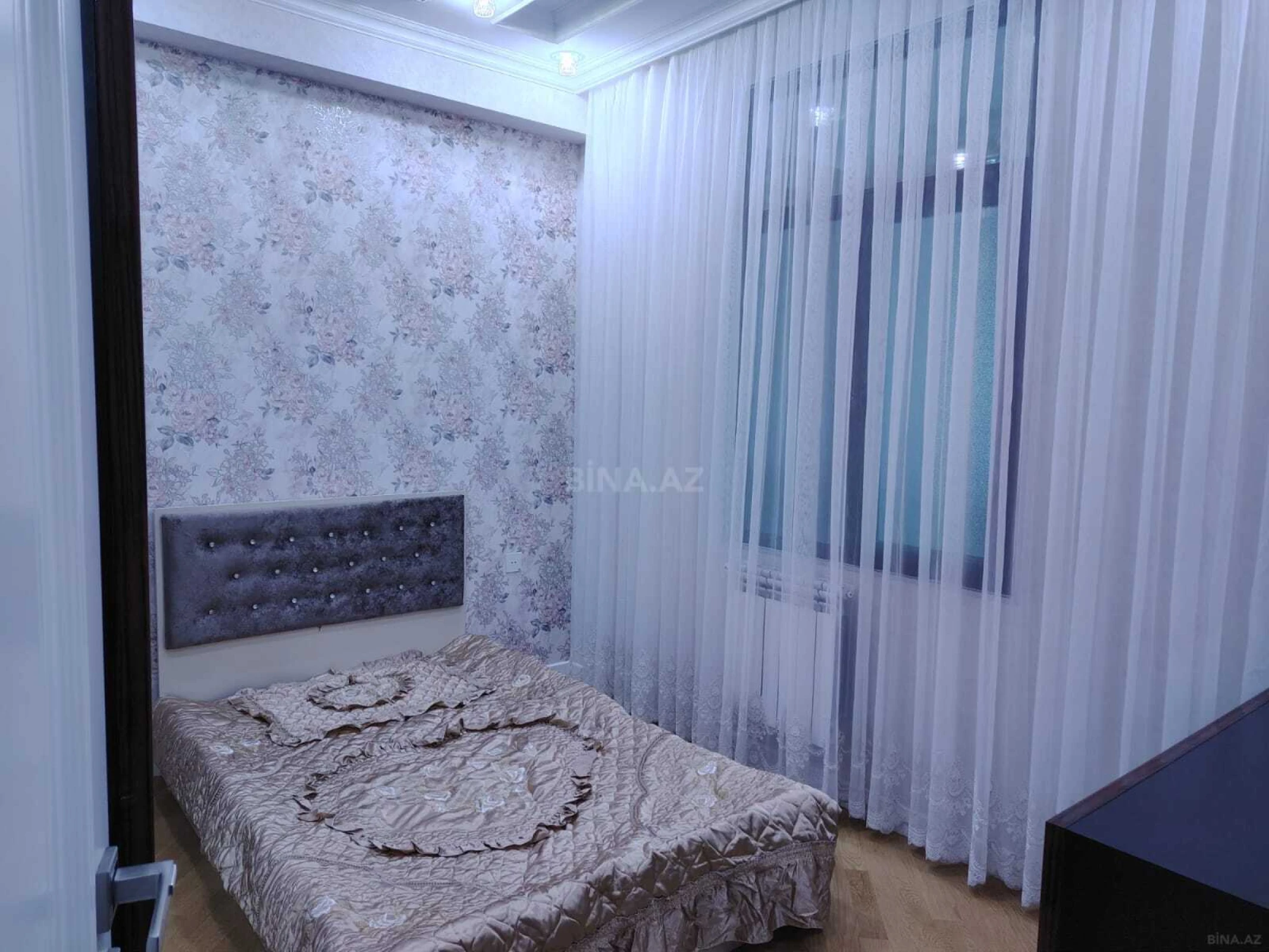 Kirayə verilir 3 otaqlı mənzil 110 m²