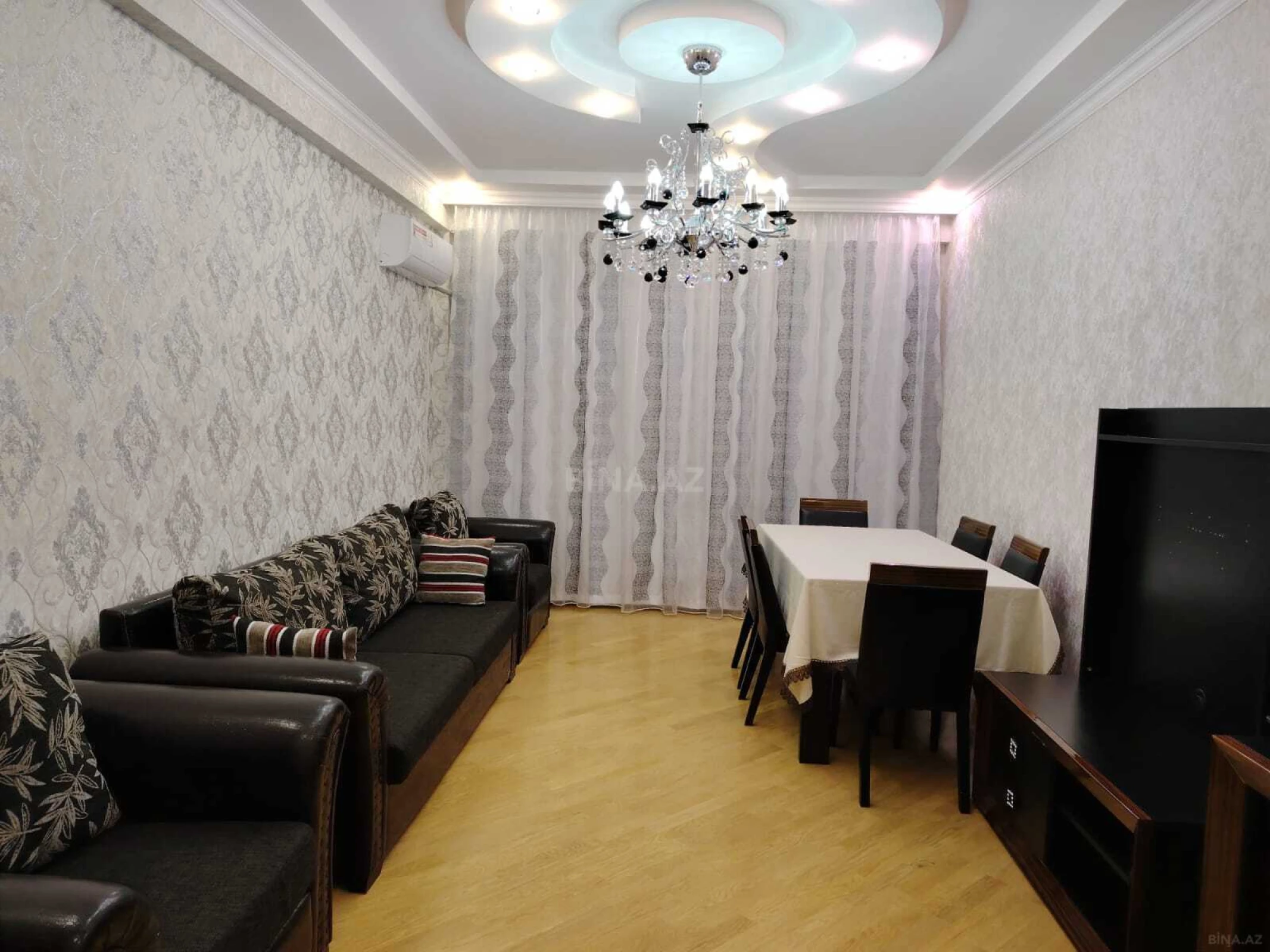 Kirayə verilir 3 otaqlı mənzil 110 m²