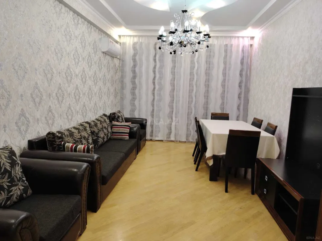 Kirayə verilir 3 otaqlı mənzil 110 m²