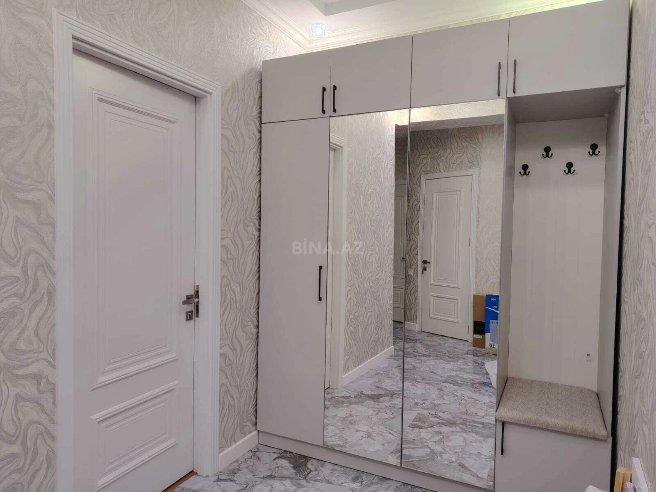 Kirayə verilir 3 otaqlı mənzil 110 m²